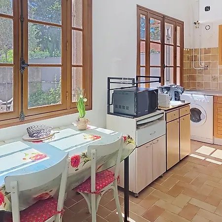 Les Glycines By Interhome Saint Aygulf
